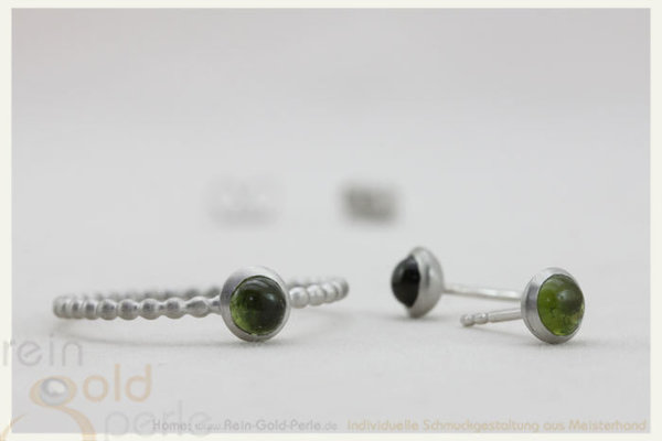 Kügelchen Ring, zart - Globe fine - Silber, grüner Turmalin