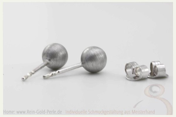 Kugel Ohrstecker matt aus Silber 6mm